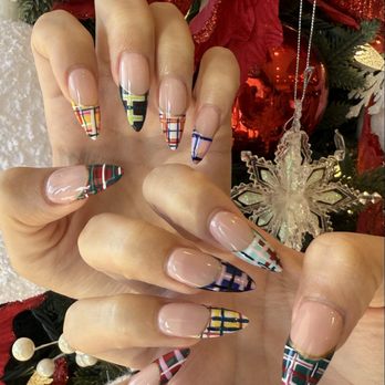 La Belle Nail Spa - Nails by Phuong - Nail Salons Near Me - Costa Mesa, California