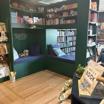 Acorn Bookshop - May 2026 - Bookstores Near Me - Saint Paul, Minnesota