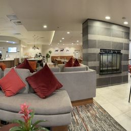 Hotel lobby/restaurant... Hotel lobby/restaurant...