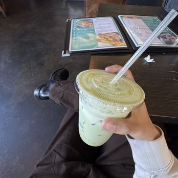 Ground & Pound Coffee - Berrylicious matcha - Coffee & Tea Near Me - Alpharetta, Georgia Ground & Pound Coffee - Berrylicious matcha - Coffee & Tea Near Me - Alpharetta, Georgia