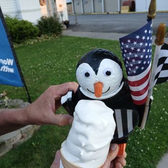 Twist of Cape - Ice Cream & Frozen Yogurt Near Me - Cape Vincent, New York Twist of Cape - Ice Cream & Frozen Yogurt Near Me - Cape Vincent, New York