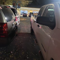 Carmon's Curl Up & Dye - employee's husband truck blocking my wife's car in for 30 minutes.