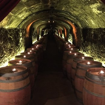 Master Wine Tours - Del Dotto - Wine Tours Near Me - Napa, California