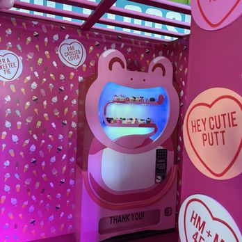 Holey Moley - Mini Golf Near Me - Irvine, California