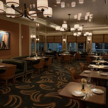 Bourbon Steak by Michael Mina - Restaurant decor - Steakhouses Near Me - Delray Beach, Florida Bourbon Steak by Michael Mina - Restaurant decor - Steakhouses Near Me - Delray Beach, Florida