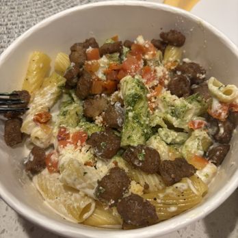 Piada Italian Street Food - Basil Pesto Pasta with Italian sausage - Italian Near Me - Richardson, Texas