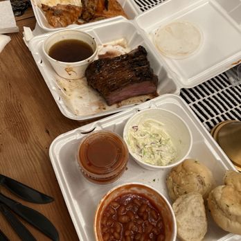 Rosie's BBQ Kitchen - Chicken and tri- tip combo with Cole slaw and beans - Barbeque Near Me - Chatsworth, California Rosie's BBQ Kitchen - Chicken and tri- tip combo with Cole slaw and beans - Barbeque Near Me - Chatsworth, California