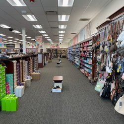 Shoe Dept