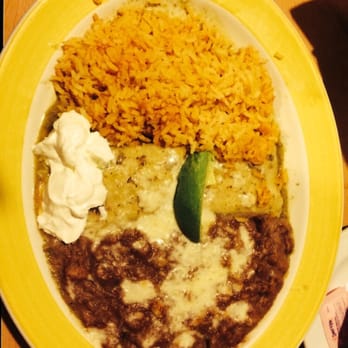 Mama Maria's Grill - a plate of mexican food - Mexican Near Me - Phelan, California Mama Maria's Grill - a plate of mexican food - Mexican Near Me - Phelan, California