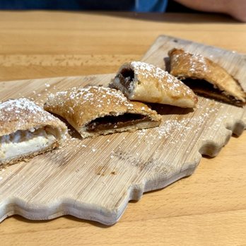 Cheff Che Cafe & Bar - Empanadas! - Empanadas Near Me - San Jose, California Cheff Che Cafe & Bar - Empanadas! - Empanadas Near Me - San Jose, California
