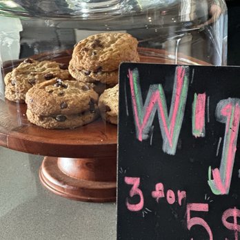 Wigz - Cookies! - Sandwiches Near Me - Laguna Beach, California