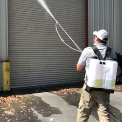 Georgia Peach Window Cleaning & Pressure Washing - Commercial warehouse cleaning! Our Xjet system allows us to safely soft wash any siding!
