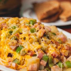 Hudy's Cafe & The Li'l Bar - Stop by for home-cooked breakfast, lunch or dinner. The cafe is open seven days a week, with monthly featured menu items.