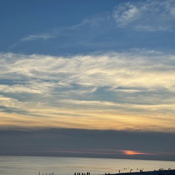 Surf Hut - Sunset from the patio nice - Seafood Near Me - Destin, Florida