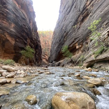 The Narrows - Just beautiful! I can listen to the sound of the rushing water all day! - Parks Near Me - Springdale, Utah