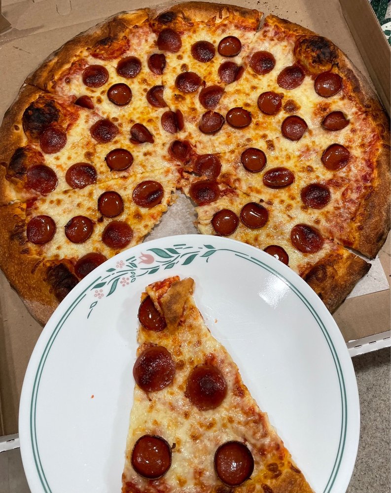 Yogi's Brick Oven Bistro Logo
