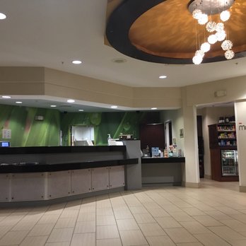 SpringHill Suites by Marriott Florence - Main lobby - Hotels Near Me - Florence, South Carolina SpringHill Suites by Marriott Florence - Main lobby - Hotels Near Me - Florence, South Carolina