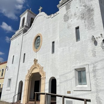 St Henry Catholic Church - Churches Near Me - San Antonio, Texas St Henry Catholic Church - Churches Near Me - San Antonio, Texas