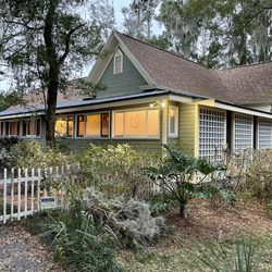 Theatre of Memory - Theatre of Memory, housed in a 1901 Gainesville home.