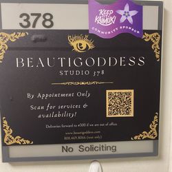 BeautiGoddess Studio - 3rd floor above Longs Kaimuki.