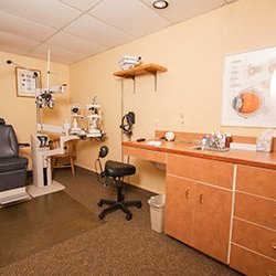 Binyon Vision Center