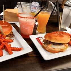 The Beer House - Smash burger and sweet potato fries