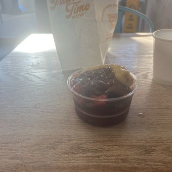 Tropical Smoothie Cafe - Juice Bars & Smoothies Near Me - Astoria, New York Tropical Smoothie Cafe - Juice Bars & Smoothies Near Me - Astoria, New York