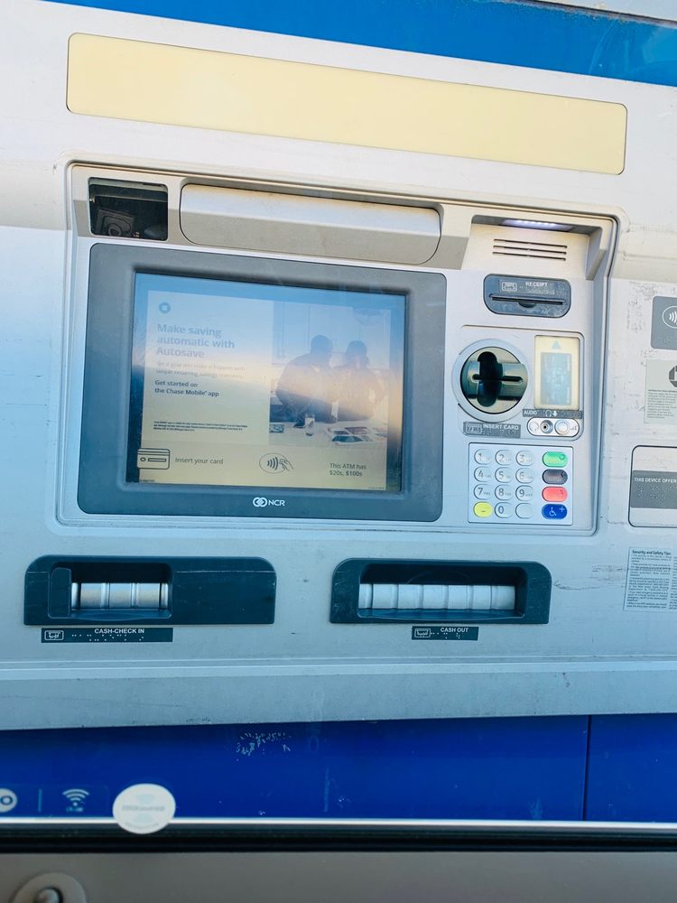 CHASE BANK 1342 St Ave, Avenel, New Jersey Banks & Credit