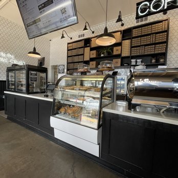 Pop Pie - Inside - Bakeries Near Me - Costa Mesa, California Pop Pie - Inside - Bakeries Near Me - Costa Mesa, California