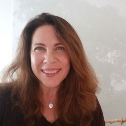 Diana DeMarco Mobile Notary