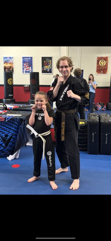 Victory Martial Arts Hardy Oak Logo