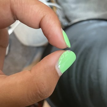 NAILaCARTE - West Loop - chips happened within 7 days of getting nails done - Nail Salons Near Me - Chicago, Illinois NAILaCARTE - West Loop - chips happened within 7 days of getting nails done - Nail Salons Near Me - Chicago, Illinois