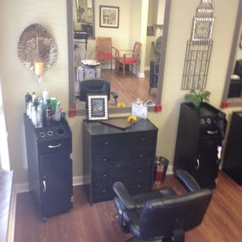 Salon Anthony - Salon Station - Blow Dry/Out Services Near Me - Knoxville, Tennessee Salon Anthony - Salon Station - Blow Dry/Out Services Near Me - Knoxville, Tennessee