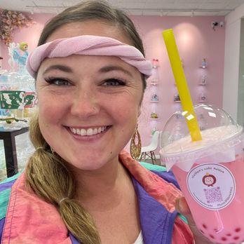 statham's cake museum - Barbie + Strawberry Bubble Tea with Strawberry Pop Boba - Custom Cakes Near Me - Colonie, New York statham's cake museum - Barbie + Strawberry Bubble Tea with Strawberry Pop Boba - Custom Cakes Near Me - Colonie, New York