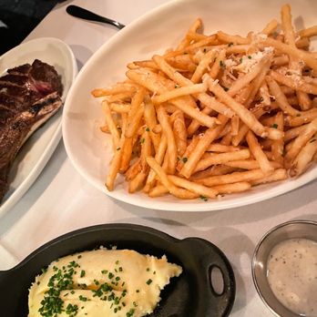 Saddle River Inn - side of garlic mashed potato and parmesan fries - New American Near Me - Saddle River, New Jersey Saddle River Inn - side of garlic mashed potato and parmesan fries - New American Near Me - Saddle River, New Jersey