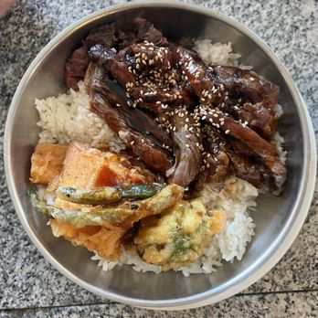 Sushi Cuisine - Chicken teriyaki bowl - Sushi Bars Near Me - Merced, California Sushi Cuisine - Chicken teriyaki bowl - Sushi Bars Near Me - Merced, California