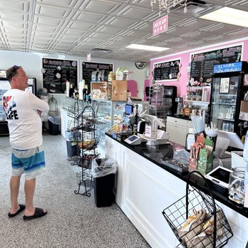 Sweet Savannah's - Ready to order. - Ice Cream & Frozen Yogurt Near Me - Marathon, Florida Sweet Savannah's - Ready to order. - Ice Cream & Frozen Yogurt Near Me - Marathon, Florida