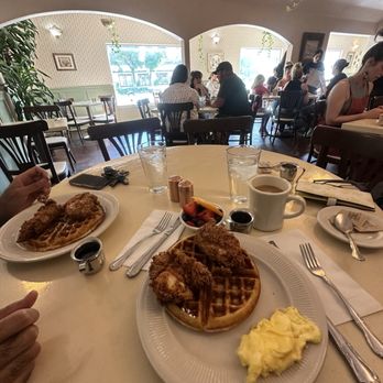 Deja Vu Breakfast Company - Chicken and Waffles - Breakfast & Brunch Near Me - Chico, California Deja Vu Breakfast Company - Chicken and Waffles - Breakfast & Brunch Near Me - Chico, California