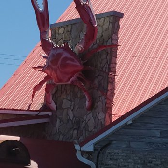 Pirate's Table Calabash Seafood Buffet - Big crab welcomes you - Seafood Near Me - Surfside Beach, South Carolina Pirate's Table Calabash Seafood Buffet - Big crab welcomes you - Seafood Near Me - Surfside Beach, South Carolina