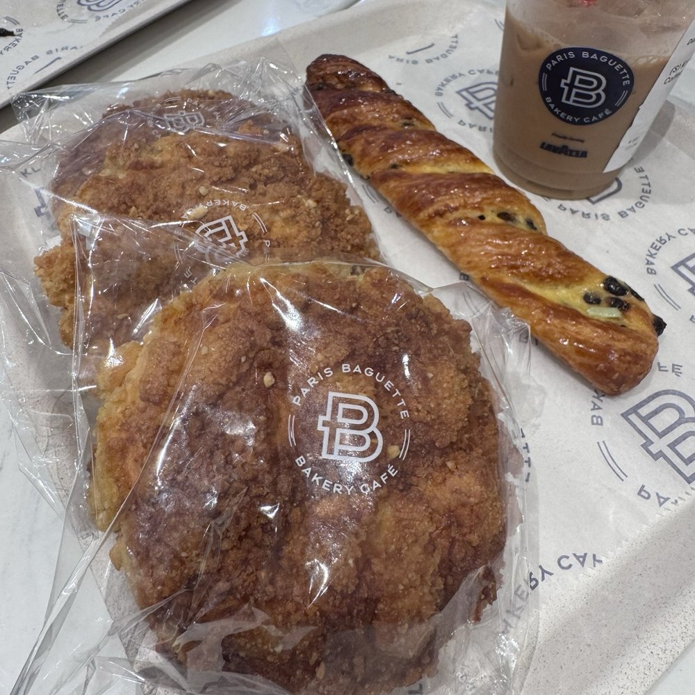 Paris Baguette - Peanut Crumb Bread - Coffee & Tea Near Me - Mt. Pleasant, South Carolina Paris Baguette - Peanut Crumb Bread - Coffee & Tea Near Me - Mt. Pleasant, South Carolina