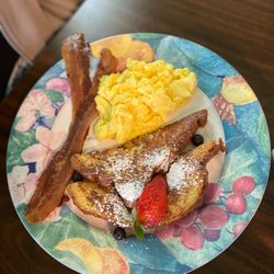 Pine Street Cafe at Silver Sycamore - Sycamore 2s