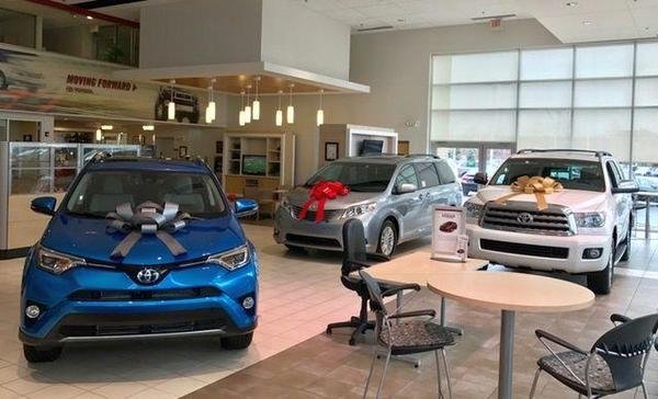 VICTORY TOYOTA OF CANTON - Updated November 2025 - 49 Photos - 163 ...