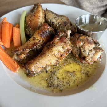 Pafumi's on main - Garlic parm wings - Italian Near Me - Wilbraham, Massachusetts Pafumi's on main - Garlic parm wings - Italian Near Me - Wilbraham, Massachusetts