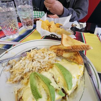 Los Chikis - Bacon avo cheese omelet - Mexican Near Me - Lake Havasu City, Arizona