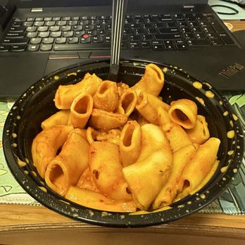 Botte UES - Rigatoni alla Vodka Piccanti - Italian Near Me - New York, New York Botte UES - Rigatoni alla Vodka Piccanti - Italian Near Me - New York, New York
