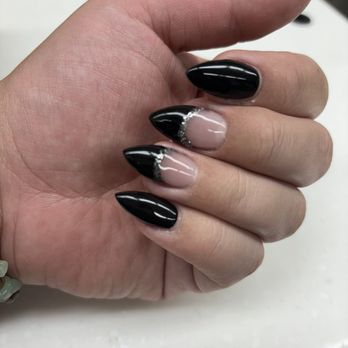 Romantic Nails - Acrylics with gel - Nail Salons Near Me - Monrovia, California