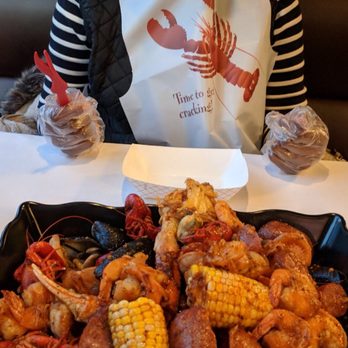 Mad Seafood Boiler - Cajun/Creole Near Me - Madison, Wisconsin Mad Seafood Boiler - Cajun/Creole Near Me - Madison, Wisconsin