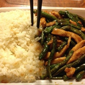 Pacific Asian Cuisine - Chicken with green beans with white rice. This comes with a delicious pork eggroll - Chinese Near Me - Woonsocket, Rhode Island