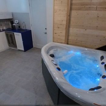Master Spas - Hot Tub & Pool Near Me - Brea, California
