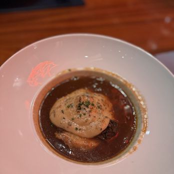 Gordon Ramsay Steak - French British Style Onion Soup - Steakhouses Near Me - Las Vegas, Nevada